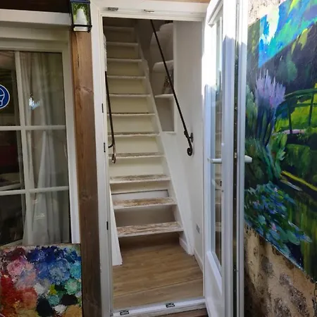 Le Petit Nid D'aigle - 公寓 吉维尼